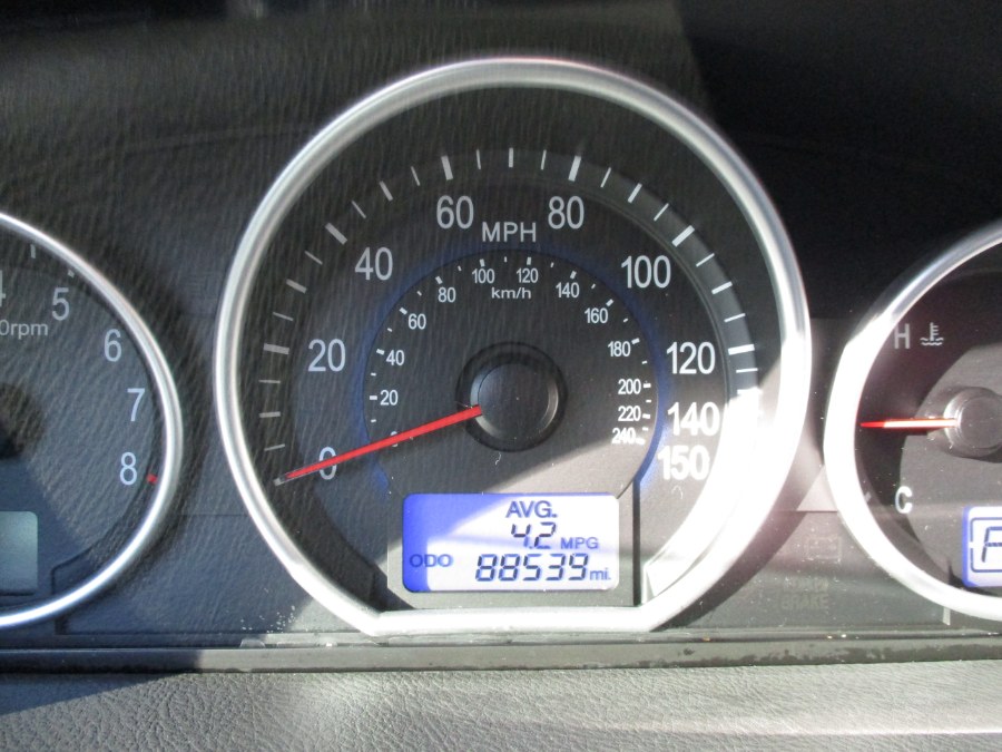 2012 Hyundai Veracruz AWD 4dr Limited, available for sale in West Babylon, New York | New Gen Auto Group. West Babylon, New York 2012 Hyundai Veracruz AWD 4dr Limited, available for sale in West Babylon, New York | New Gen Auto Group. West Babylon, New York