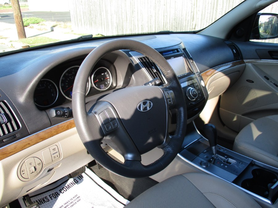 2012 Hyundai Veracruz AWD 4dr Limited, available for sale in West Babylon, New York | New Gen Auto Group. West Babylon, New York 2012 Hyundai Veracruz AWD 4dr Limited, available for sale in West Babylon, New York | New Gen Auto Group. West Babylon, New York
