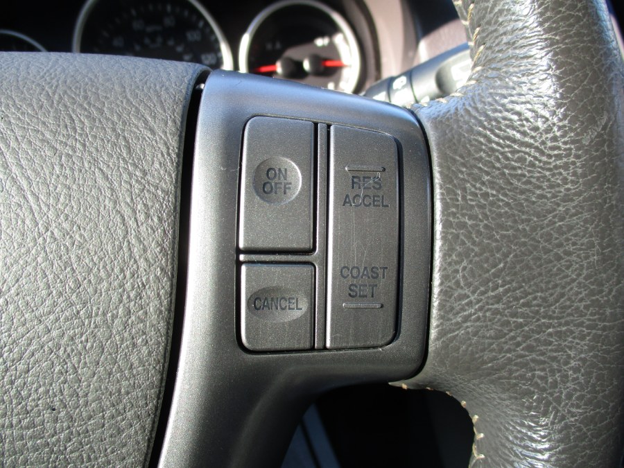 2012 Hyundai Veracruz AWD 4dr Limited, available for sale in West Babylon, New York | New Gen Auto Group. West Babylon, New York 2012 Hyundai Veracruz AWD 4dr Limited, available for sale in West Babylon, New York | New Gen Auto Group. West Babylon, New York