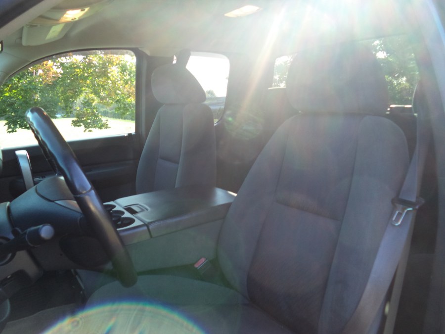 2009 GMC Sierra 1500 4WD Ext Cab 143.5" SLE, available for sale in Berlin, Connecticut | International Motorcars llc. Berlin, Connecticut 2009 GMC Sierra 1500 4WD Ext Cab 143.5" SLE, available for sale in Berlin, Connecticut | International Motorcars llc. Berlin, Connecticut