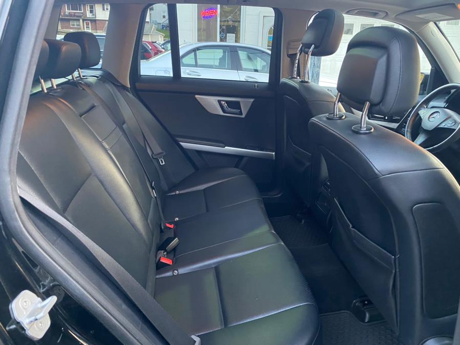 Used Mercedes-Benz GLK-Class 4MATIC 4dr GLK350 2010 | House of Cars. Watertown, Connecticut Used Mercedes-Benz GLK-Class 4MATIC 4dr GLK350 2010 | House of Cars. Watertown, Connecticut
