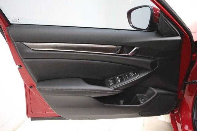Used Honda Accord Sedan Sport 1.5T w/ rearCam 2019 | Car Revolution. Maple Shade, New Jersey Used Honda Accord Sedan Sport 1.5T w/ rearCam 2019 | Car Revolution. Maple Shade, New Jersey