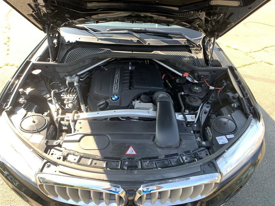 2015 BMW X5 AWD 4dr xDrive35i, available for sale in Stratford, Connecticut | Wiz Leasing Inc. Stratford, Connecticut 2015 BMW X5 AWD 4dr xDrive35i, available for sale in Stratford, Connecticut | Wiz Leasing Inc. Stratford, Connecticut
