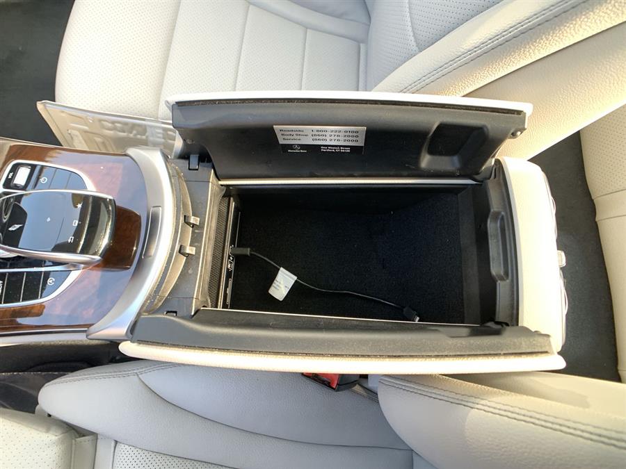 2015 Mercedes-Benz C-Class 4dr Sdn C 300 Luxury 4MATIC, available for sale in Stratford, Connecticut | Wiz Leasing Inc. Stratford, Connecticut 2015 Mercedes-Benz C-Class 4dr Sdn C 300 Luxury 4MATIC, available for sale in Stratford, Connecticut | Wiz Leasing Inc. Stratford, Connecticut