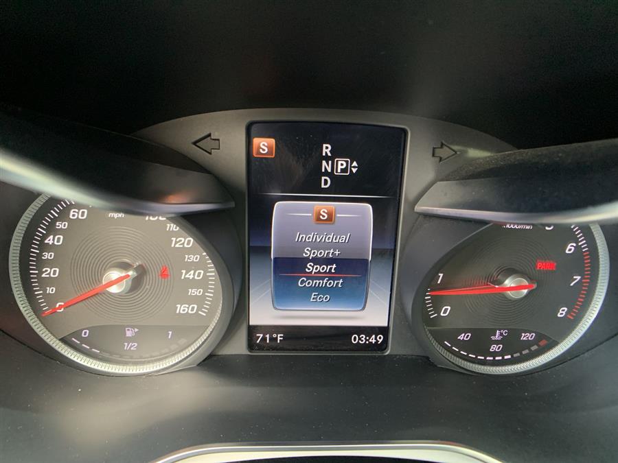 2015 Mercedes-Benz C-Class 4dr Sdn C 300 Luxury 4MATIC, available for sale in Stratford, Connecticut | Wiz Leasing Inc. Stratford, Connecticut 2015 Mercedes-Benz C-Class 4dr Sdn C 300 Luxury 4MATIC, available for sale in Stratford, Connecticut | Wiz Leasing Inc. Stratford, Connecticut