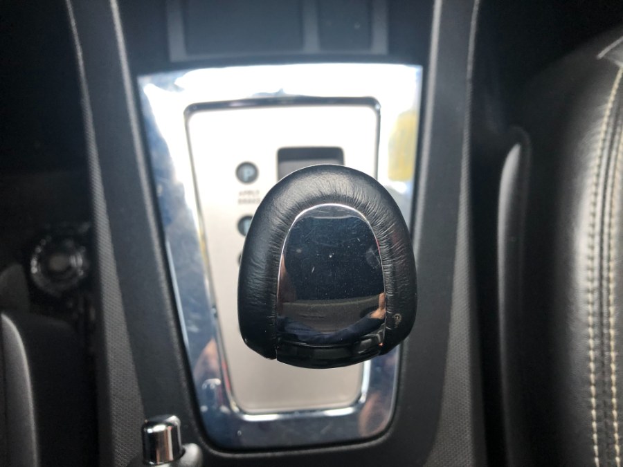 2010 Dodge Avenger 4dr Sdn R/T, available for sale in Bristol, Connecticut | Bristol Auto Center LLC. Bristol, Connecticut 2010 Dodge Avenger 4dr Sdn R/T, available for sale in Bristol, Connecticut | Bristol Auto Center LLC. Bristol, Connecticut