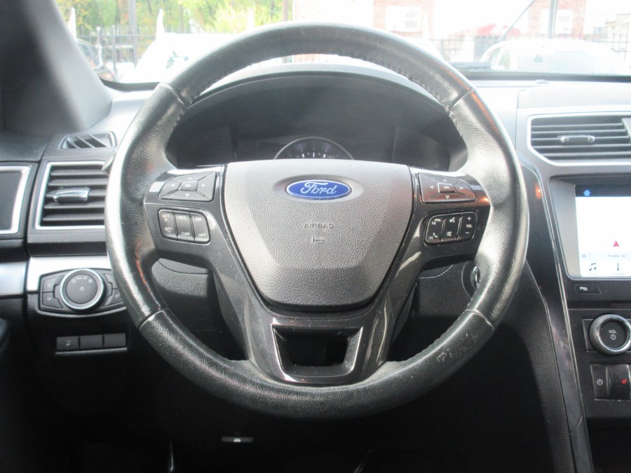 2017 Ford Explorer XLT 4WD, available for sale in Linden, New Jersey | Route 27 Auto Mall. Linden, New Jersey 2017 Ford Explorer XLT 4WD, available for sale in Linden, New Jersey | Route 27 Auto Mall. Linden, New Jersey