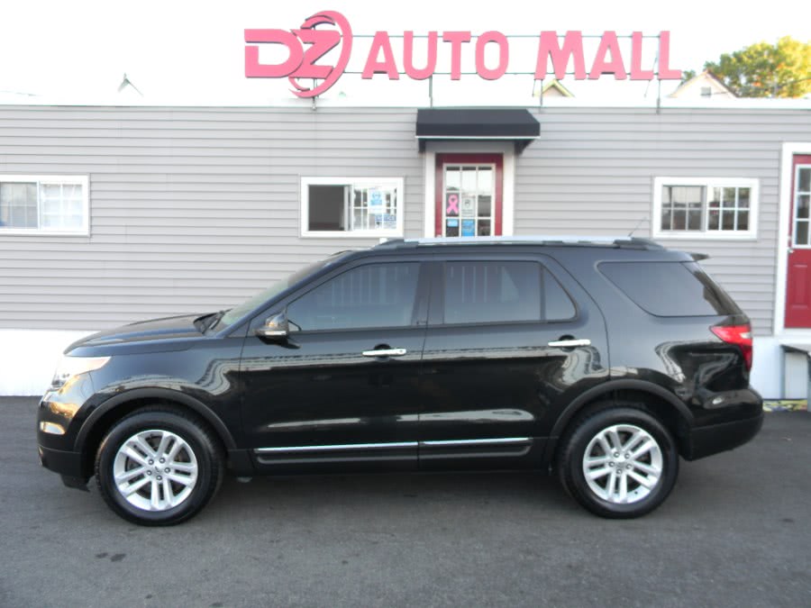 Used Ford Explorer 4WD 4dr XLT 2013 | DZ Automall. Paterson, New Jersey