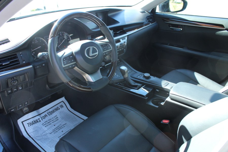 2017 Lexus ES ES 350 FWD, available for sale in Great Neck, New York | Great Neck Car Buyers & Sellers. Great Neck, New York 2017 Lexus ES ES 350 FWD, available for sale in Great Neck, New York | Great Neck Car Buyers & Sellers. Great Neck, New York