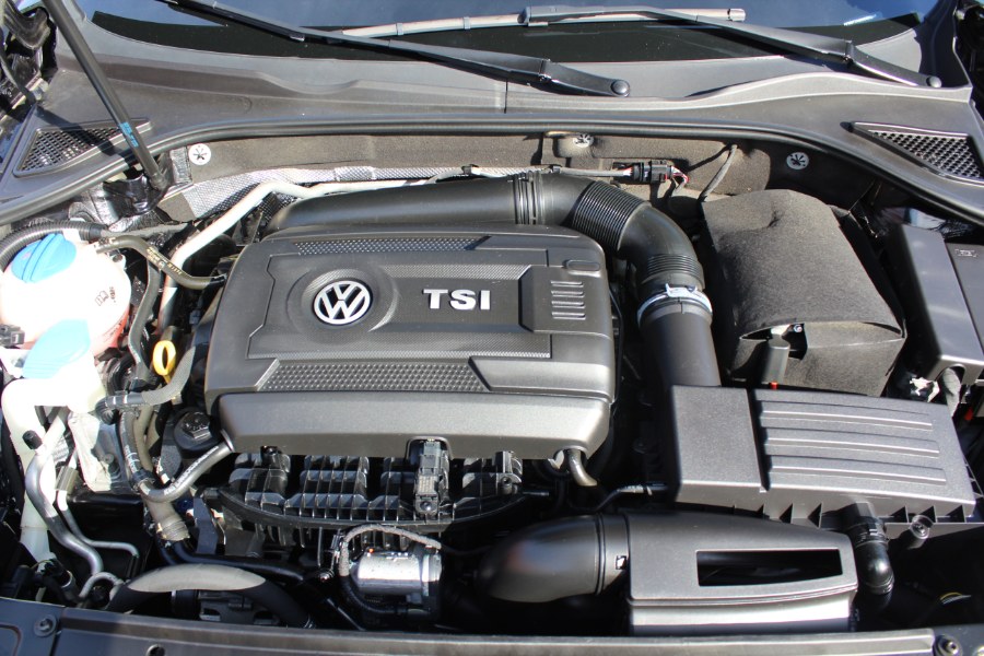 2017 Volkswagen Passat 1.8T SE Auto, available for sale in Deer Park, New York | Car Tec Enterprise Leasing & Sales LLC. Deer Park, New York 2017 Volkswagen Passat 1.8T SE Auto, available for sale in Deer Park, New York | Car Tec Enterprise Leasing & Sales LLC. Deer Park, New York