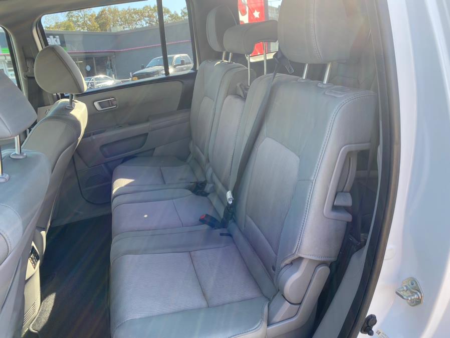 Used Honda Pilot 4WD 4dr SE 2015 | Peak Automotive Inc.. Bayshore, New York Used Honda Pilot 4WD 4dr SE 2015 | Peak Automotive Inc.. Bayshore, New York