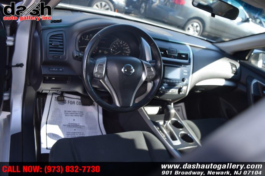 Used Nissan Altima 4dr Sdn I4 2.5 S 2015 | Dash Auto Gallery Inc.. Newark, New Jersey Used Nissan Altima 4dr Sdn I4 2.5 S 2015 | Dash Auto Gallery Inc.. Newark, New Jersey