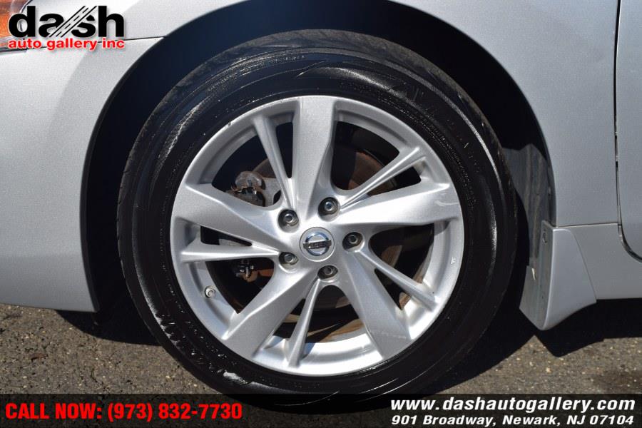 Used Nissan Altima 4dr Sdn I4 2.5 S 2015 | Dash Auto Gallery Inc.. Newark, New Jersey Used Nissan Altima 4dr Sdn I4 2.5 S 2015 | Dash Auto Gallery Inc.. Newark, New Jersey