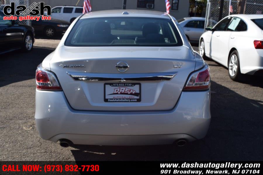Used Nissan Altima 4dr Sdn I4 2.5 S 2015 | Dash Auto Gallery Inc.. Newark, New Jersey Used Nissan Altima 4dr Sdn I4 2.5 S 2015 | Dash Auto Gallery Inc.. Newark, New Jersey