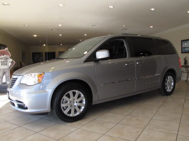 2016 Chrysler Town & Country 4dr Wgn Touring, available for sale in Placentia, California | Auto Network Group Inc. Placentia, California