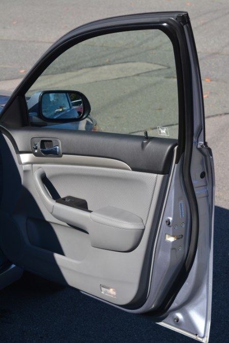 2004 Acura TSX 4dr Sport Sdn Auto, available for sale in Ashland, Massachusetts | New Beginning Auto Service Inc. Ashland, Massachusetts 2004 Acura TSX 4dr Sport Sdn Auto, available for sale in Ashland, Massachusetts | New Beginning Auto Service Inc. Ashland, Massachusetts