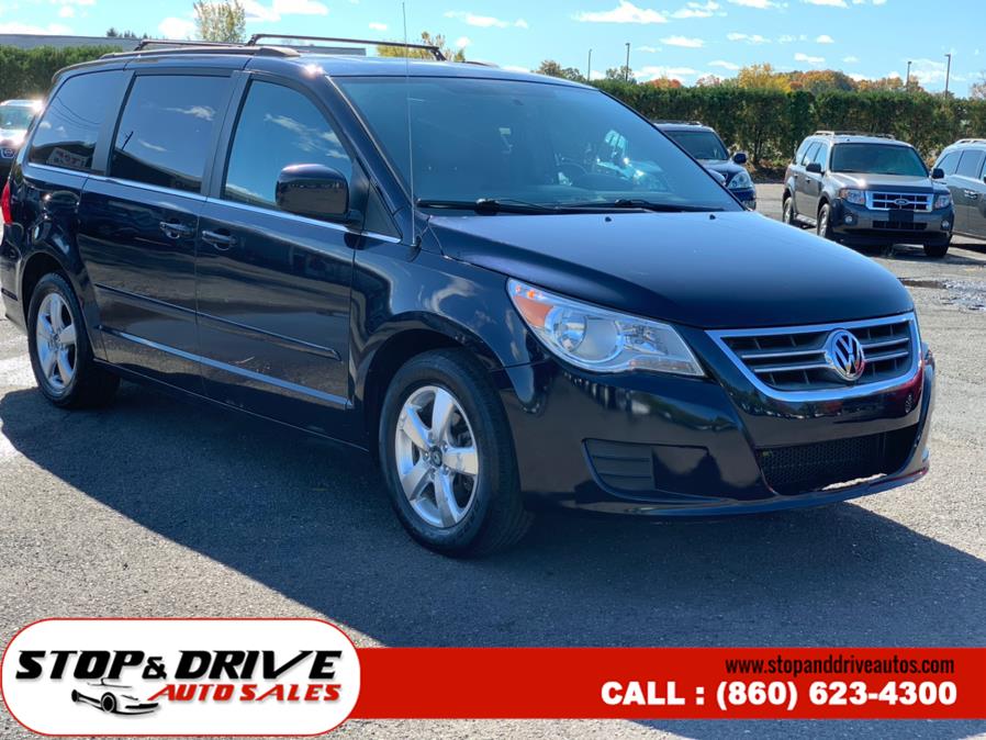 2011 Volkswagen Routan 4dr Wgn SEL w/Navigation, available for sale in East Windsor, Connecticut | Stop & Drive Auto Sales. East Windsor, Connecticut 2011 Volkswagen Routan 4dr Wgn SEL w/Navigation, available for sale in East Windsor, Connecticut | Stop & Drive Auto Sales. East Windsor, Connecticut