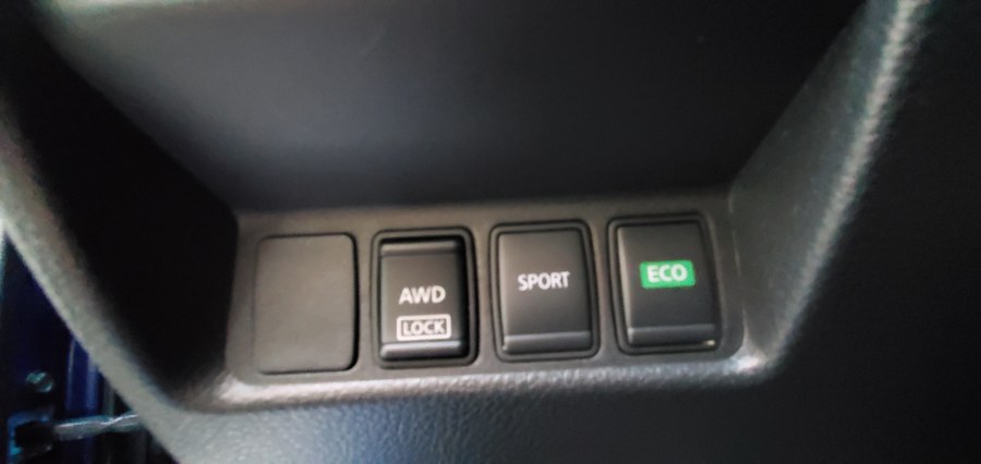 Used Nissan Rogue AWD SV 2017 | Rubber Bros Auto World. Brooklyn, New York Used Nissan Rogue AWD SV 2017 | Rubber Bros Auto World. Brooklyn, New York