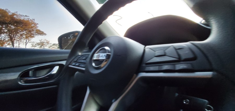 Used Nissan Rogue AWD SV 2017 | Rubber Bros Auto World. Brooklyn, New York Used Nissan Rogue AWD SV 2017 | Rubber Bros Auto World. Brooklyn, New York