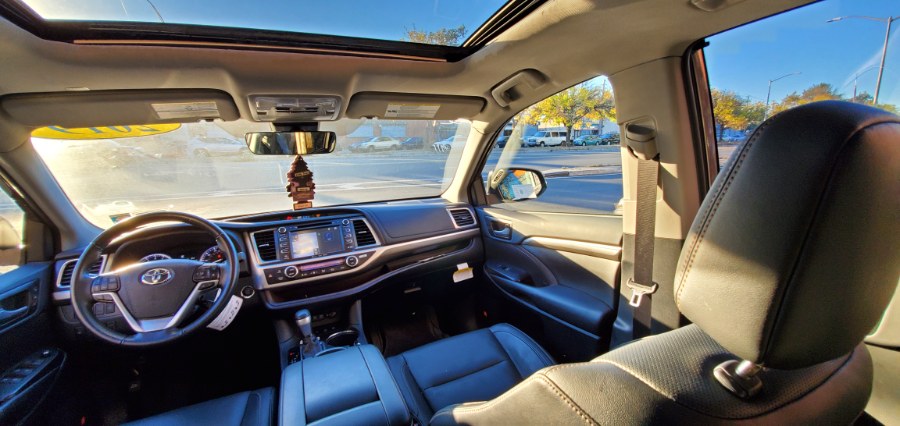 Used Toyota Highlander Limited Platinum V6 AWD (Natl) 2019 | Rubber Bros Auto World. Brooklyn, New York Used Toyota Highlander Limited Platinum V6 AWD (Natl) 2019 | Rubber Bros Auto World. Brooklyn, New York