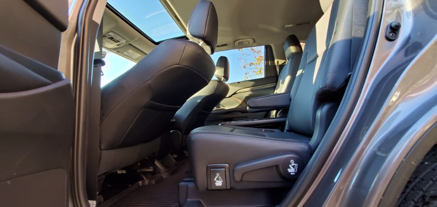 Used Toyota Highlander Limited Platinum V6 AWD (Natl) 2019 | Rubber Bros Auto World. Brooklyn, New York Used Toyota Highlander Limited Platinum V6 AWD (Natl) 2019 | Rubber Bros Auto World. Brooklyn, New York