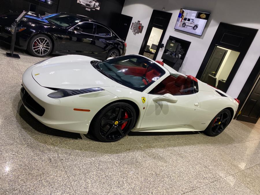 Used Ferrari 458 Italia 2dr Conv 2014 | Dream Car Gallery. Woodbury, New York Used Ferrari 458 Italia 2dr Conv 2014 | Dream Car Gallery. Woodbury, New York