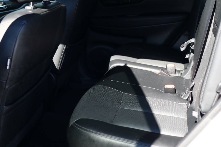 Used Nissan Rogue AWD SV 2017 | Hillside Auto Mall Inc.. Jamaica, New York Used Nissan Rogue AWD SV 2017 | Hillside Auto Mall Inc.. Jamaica, New York