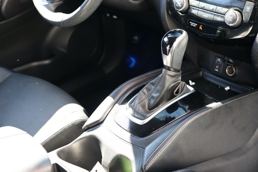 Used Nissan Rogue AWD SV 2017 | Hillside Auto Mall Inc.. Jamaica, New York Used Nissan Rogue AWD SV 2017 | Hillside Auto Mall Inc.. Jamaica, New York