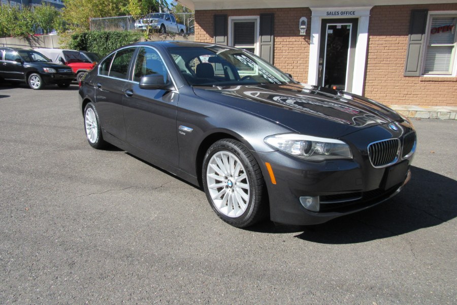 2011 BMW 5 Series 4dr Sdn 535i xDrive AWD, available for sale in Shelton, Connecticut | Center Motorsports LLC. Shelton, Connecticut