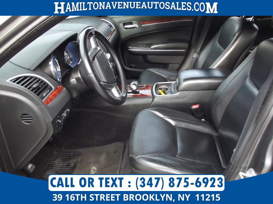 Used Chrysler 300 4dr Sdn V6 Limited RWD 2012 | Hamilton Avenue Auto Sales DBA Nyautoauction.com. Brooklyn, New York Used Chrysler 300 4dr Sdn V6 Limited RWD 2012 | Hamilton Avenue Auto Sales DBA Nyautoauction.com. Brooklyn, New York
