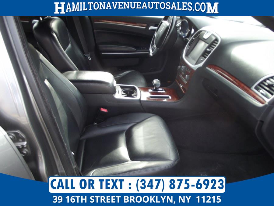 Used Chrysler 300 4dr Sdn V6 Limited RWD 2012 | Hamilton Avenue Auto Sales DBA Nyautoauction.com. Brooklyn, New York Used Chrysler 300 4dr Sdn V6 Limited RWD 2012 | Hamilton Avenue Auto Sales DBA Nyautoauction.com. Brooklyn, New York