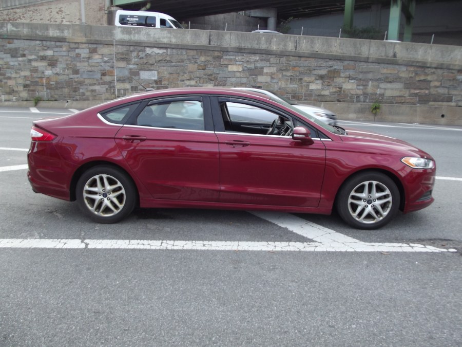 2014 Ford Fusion SE I4 FWD's photo
