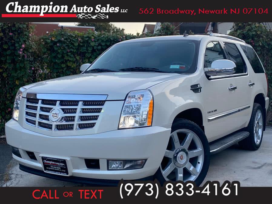 2013 Cadillac Escalade AWD 4dr Luxury, available for sale in Newark , New Jersey | Champion Used Auto Sales 2. Newark , New Jersey