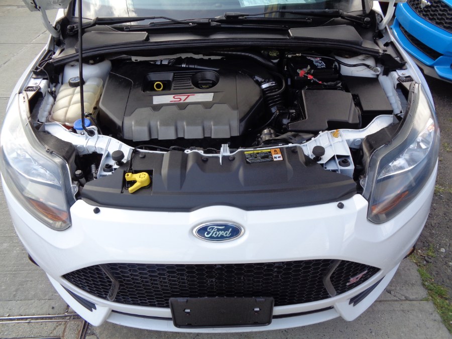 Used Ford Focus ST Manual Hatchback Ricardo 2013 | Top Speed Motors LLC. Jamaica, New York Used Ford Focus ST Manual Hatchback Ricardo 2013 | Top Speed Motors LLC. Jamaica, New York
