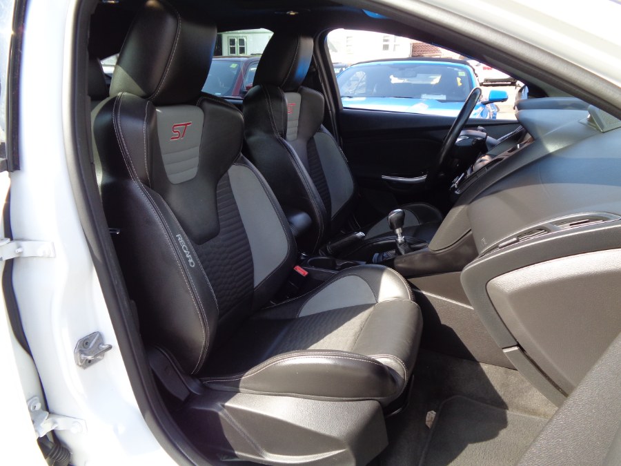 Used Ford Focus ST Manual Hatchback Ricardo 2013 | Top Speed Motors LLC. Jamaica, New York Used Ford Focus ST Manual Hatchback Ricardo 2013 | Top Speed Motors LLC. Jamaica, New York
