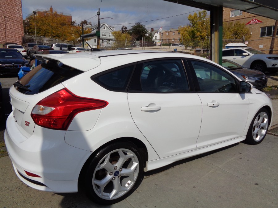 Used Ford Focus ST Manual Hatchback Ricardo 2013 | Top Speed Motors LLC. Jamaica, New York Used Ford Focus ST Manual Hatchback Ricardo 2013 | Top Speed Motors LLC. Jamaica, New York