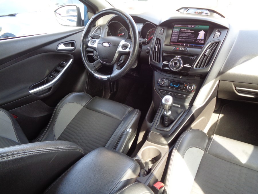 Used Ford Focus ST Manual Hatchback Ricardo 2013 | Top Speed Motors LLC. Jamaica, New York Used Ford Focus ST Manual Hatchback Ricardo 2013 | Top Speed Motors LLC. Jamaica, New York