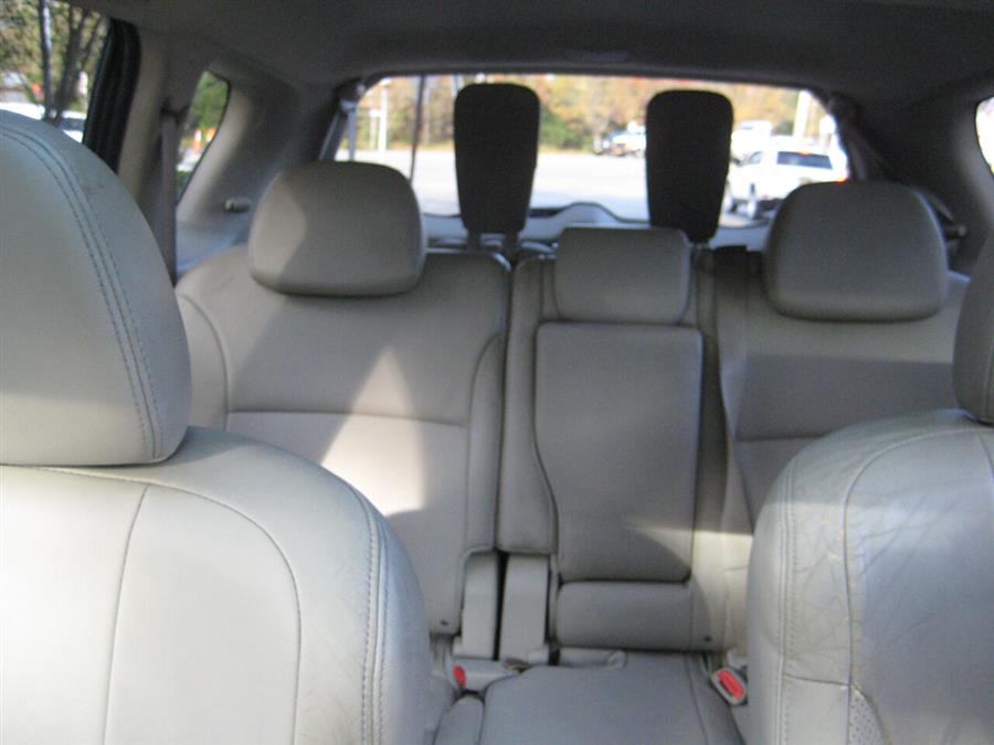2008 Mitsubishi Outlander XLS AWD 4dr SUV, available for sale in Massapequa, New York | Rite Choice Auto Inc.. Massapequa, New York 2008 Mitsubishi Outlander XLS AWD 4dr SUV, available for sale in Massapequa, New York | Rite Choice Auto Inc.. Massapequa, New York