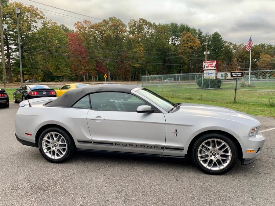 2012 Ford Mustang 2dr Conv V6 Premium, available for sale in South Windsor, Connecticut | Mike And Tony Auto Sales, Inc. South Windsor, Connecticut 2012 Ford Mustang 2dr Conv V6 Premium, available for sale in South Windsor, Connecticut | Mike And Tony Auto Sales, Inc. South Windsor, Connecticut