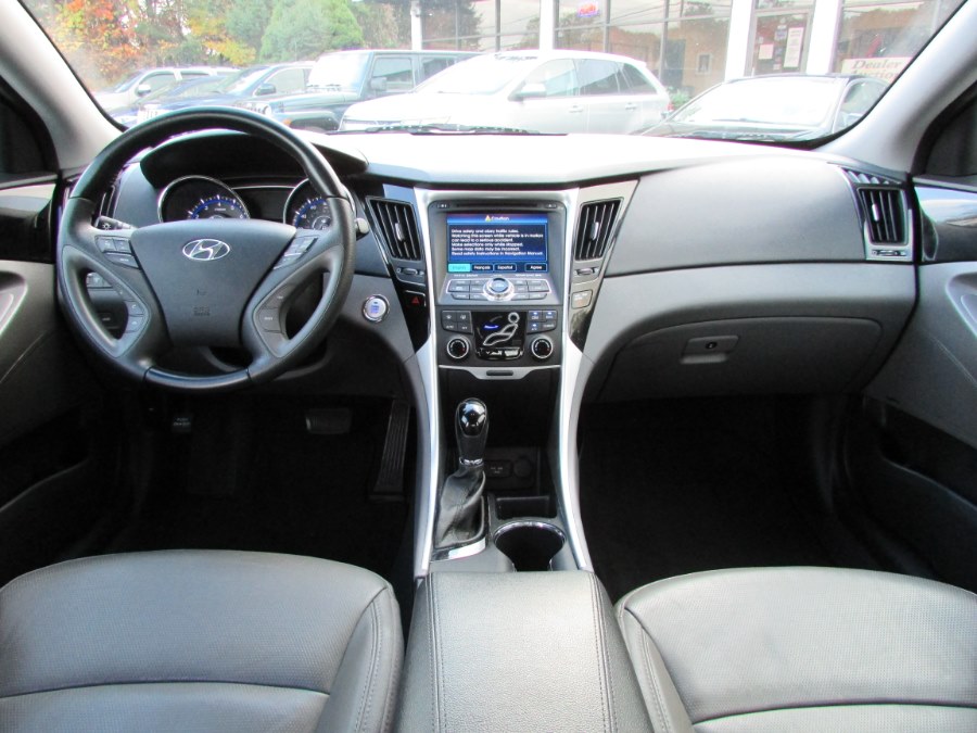 2013 Hyundai Sonata 4dr Sdn 2.4L Auto SE, available for sale in East Windsor, Connecticut | United Auto Sales of E Windsor, Inc. East Windsor, Connecticut 2013 Hyundai Sonata 4dr Sdn 2.4L Auto SE, available for sale in East Windsor, Connecticut | United Auto Sales of E Windsor, Inc. East Windsor, Connecticut