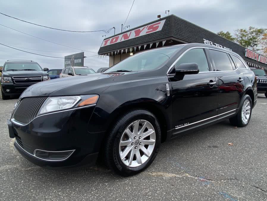 Used Lincoln MKT 4dr Wgn 3.7L AWD w/Livery Pkg 2016 | Tony's Auto Sales. Waterbury, Connecticut Used Lincoln MKT 4dr Wgn 3.7L AWD w/Livery Pkg 2016 | Tony's Auto Sales. Waterbury, Connecticut