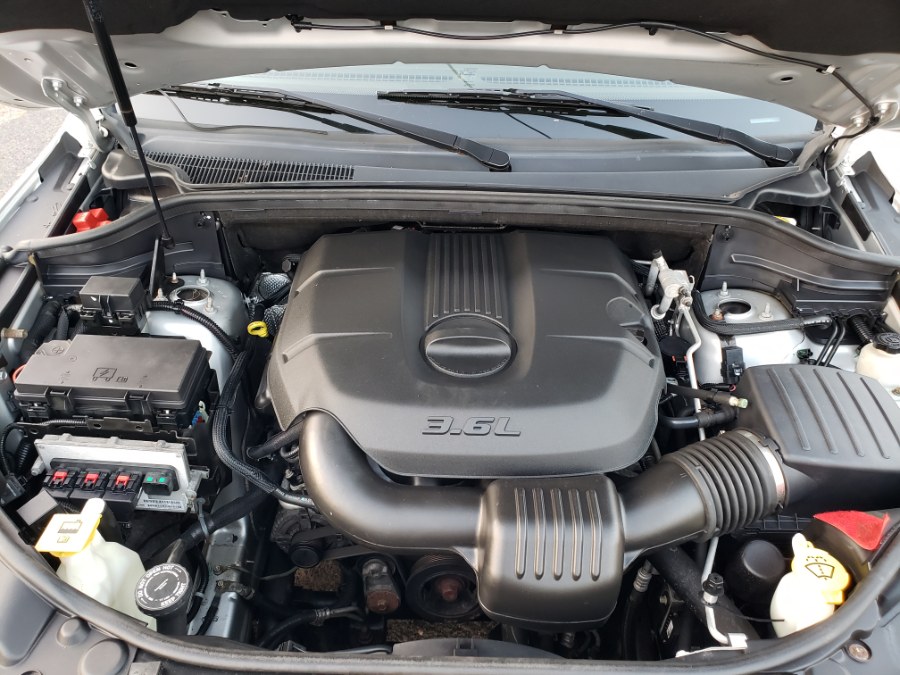 Used Jeep Grand Cherokee 4WD 4dr Laredo 2011 | Toro Auto. East Windsor, Connecticut Used Jeep Grand Cherokee 4WD 4dr Laredo 2011 | Toro Auto. East Windsor, Connecticut