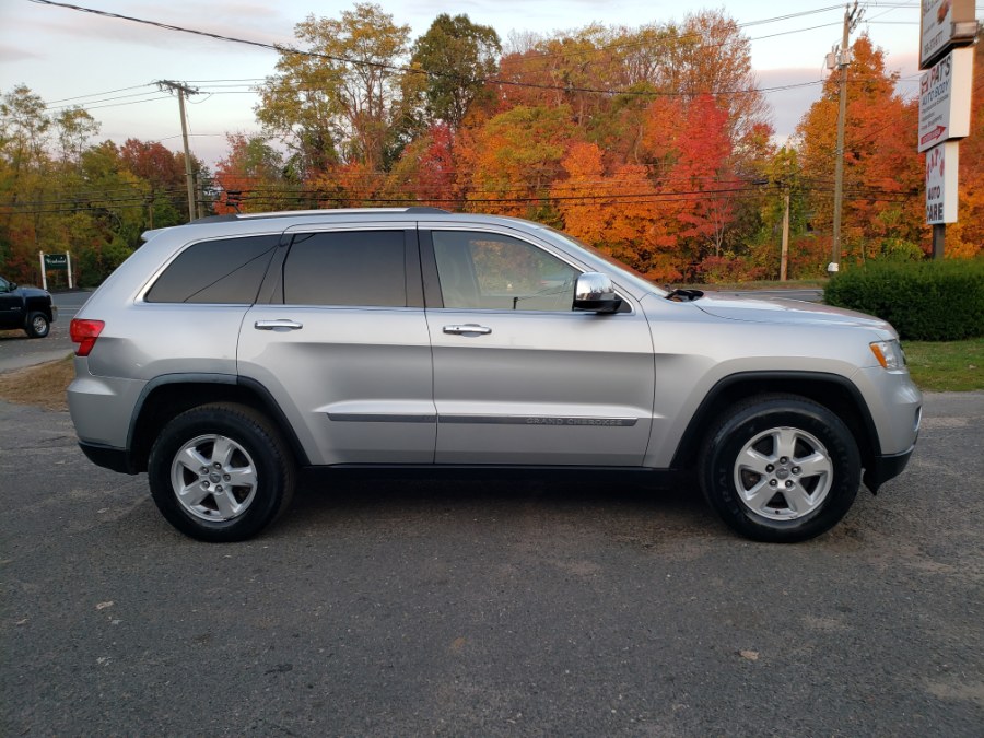 Used Jeep Grand Cherokee 4WD 4dr Laredo 2011 | Toro Auto. East Windsor, Connecticut Used Jeep Grand Cherokee 4WD 4dr Laredo 2011 | Toro Auto. East Windsor, Connecticut