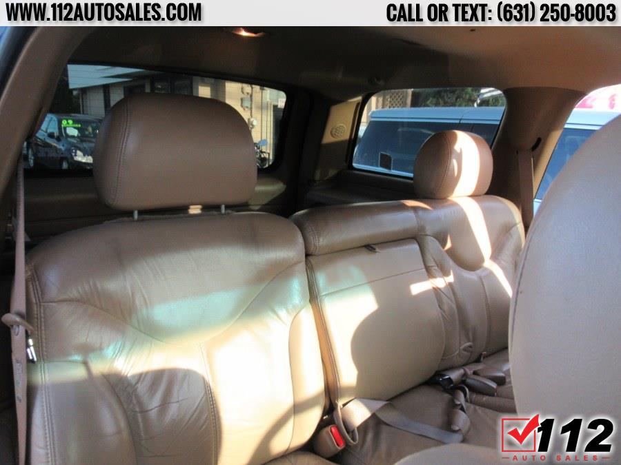 Used GMC Yukon 4dr 4WD SLT 2000 | 112 Auto Sales. Patchogue, New York Used GMC Yukon 4dr 4WD SLT 2000 | 112 Auto Sales. Patchogue, New York
