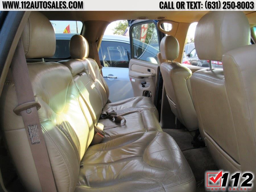 Used GMC Yukon 4dr 4WD SLT 2000 | 112 Auto Sales. Patchogue, New York Used GMC Yukon 4dr 4WD SLT 2000 | 112 Auto Sales. Patchogue, New York