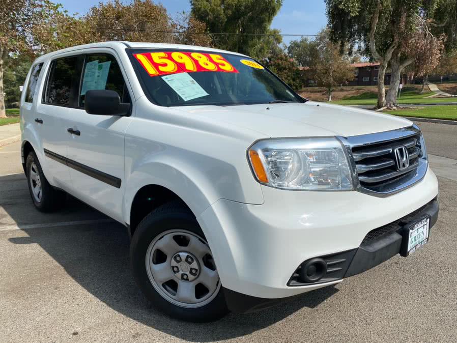 2014 Honda Pilot 2WD 4dr LX, available for sale in Corona, California | Green Light Auto. Corona, California