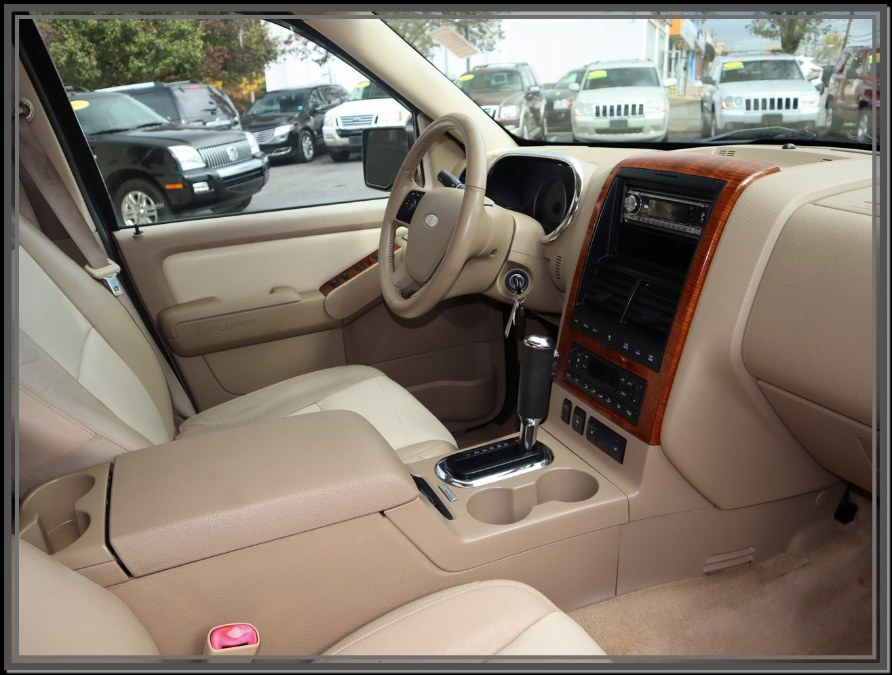 2008 Ford Explorer 4WD 4dr V8 Eddie Bauer, available for sale in Huntington Station, New York | My Auto Inc.. Huntington Station, New York 2008 Ford Explorer 4WD 4dr V8 Eddie Bauer, available for sale in Huntington Station, New York | My Auto Inc.. Huntington Station, New York