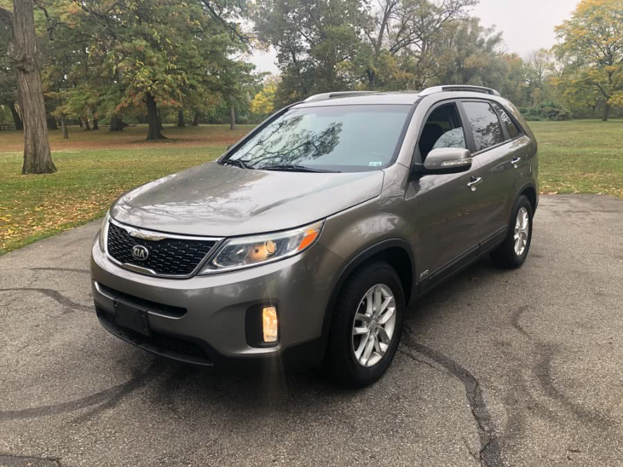 2015 Kia Sorento AWD 4dr I4 LX, available for sale in Lyndhurst, New Jersey | Cars With Deals. Lyndhurst, New Jersey 2015 Kia Sorento AWD 4dr I4 LX, available for sale in Lyndhurst, New Jersey | Cars With Deals. Lyndhurst, New Jersey