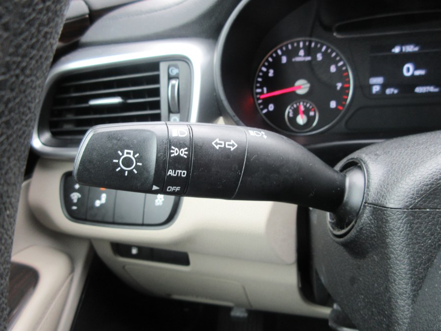 Used Kia Sorento LX V6 FWD 2019 | Route 27 Auto Mall. Linden, New Jersey Used Kia Sorento LX V6 FWD 2019 | Route 27 Auto Mall. Linden, New Jersey
