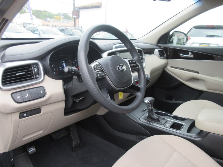 Used Kia Sorento LX V6 FWD 2019 | Route 27 Auto Mall. Linden, New Jersey Used Kia Sorento LX V6 FWD 2019 | Route 27 Auto Mall. Linden, New Jersey